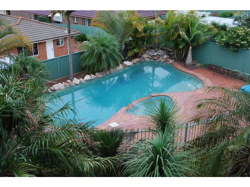 9 Mountain View Avenue, Glen Alpine NSW 2560