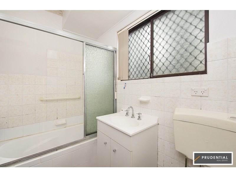 2/17-25 Rudd Road, Leumeah NSW 2560