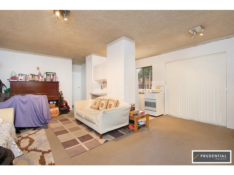 2/17-25 Rudd Road, Leumeah NSW 2560