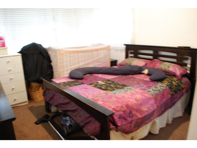 216 St Johns Road, Bradbury NSW 2560