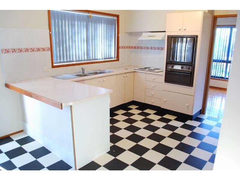 37 Burns Road, Campbelltown NSW 2560