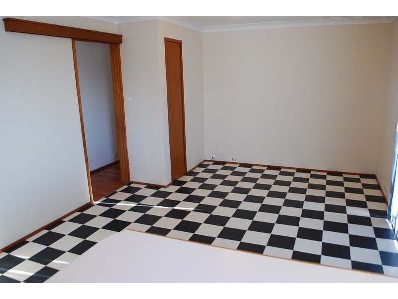 37 Burns Road, Campbelltown NSW 2560