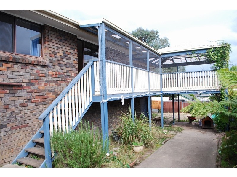 37 Burns Road, Campbelltown NSW 2560