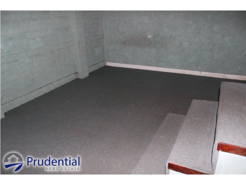 240 The Parkway, Bradbury NSW 2560