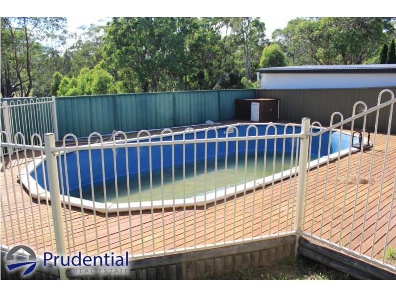 240 The Parkway, Bradbury NSW 2560