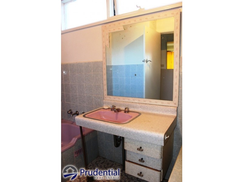 101 St Johns Road, Bradbury NSW 2560