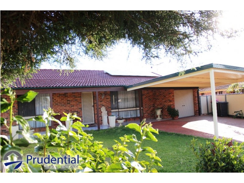 18 Siddeley Place, Raby NSW 2566