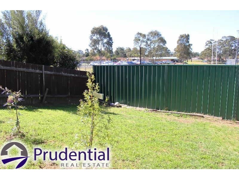 1/32 Bernardo Street, Rosemeadow NSW 2560