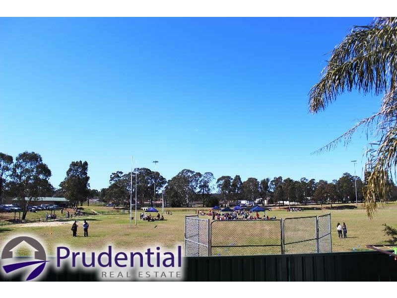 1/32 Bernardo Street, Rosemeadow NSW 2560