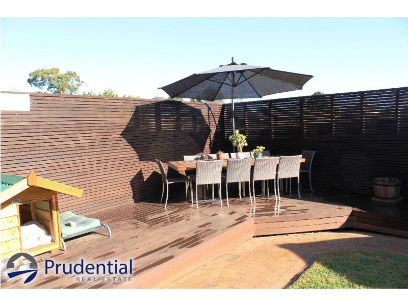 16 Mona Vale Place, Woodbine NSW 2560