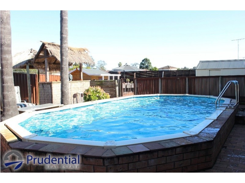 16 Mona Vale Place, Woodbine NSW 2560