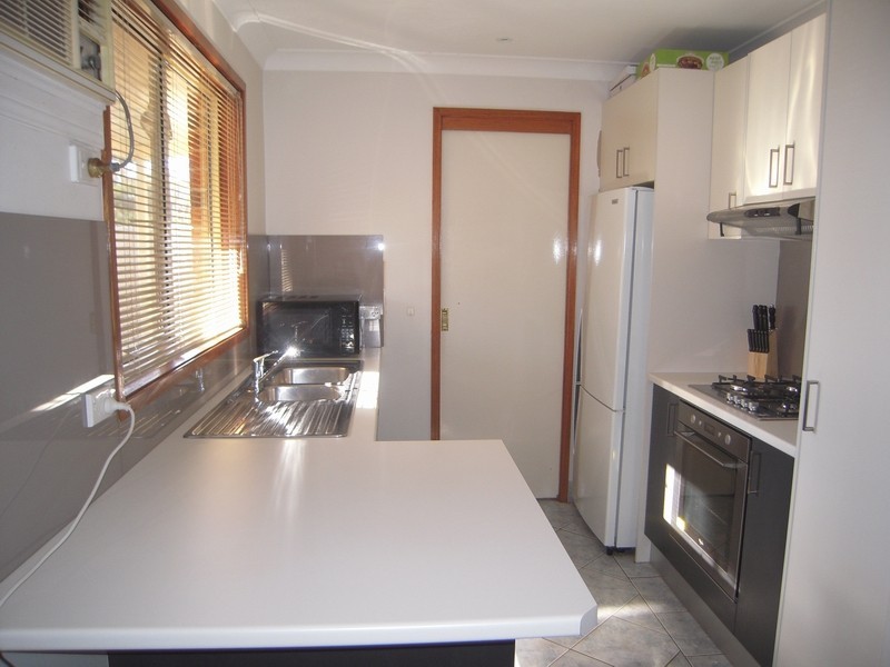 12 Davy Place, St Helens Park NSW 2560