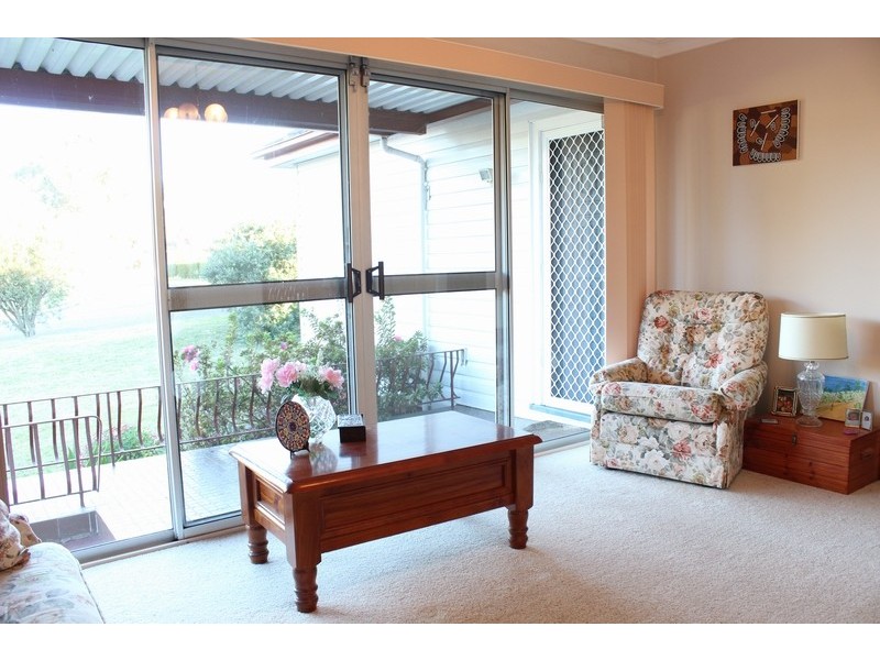 25 Raymond Avenue, Campbelltown NSW 2560