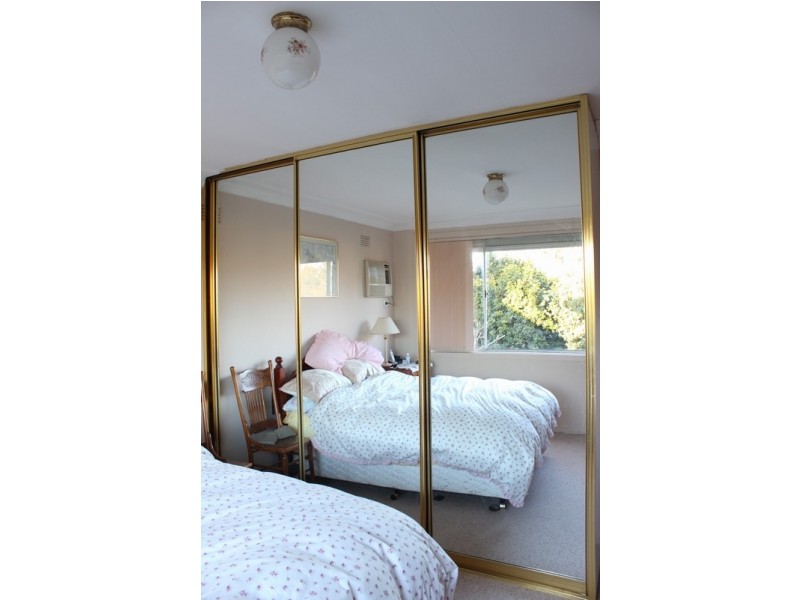 25 Raymond Avenue, Campbelltown NSW 2560