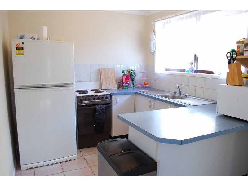 41 St Helens Park Dr, St Helens Park NSW 2560