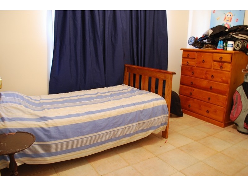 41 St Helens Park Dr, St Helens Park NSW 2560