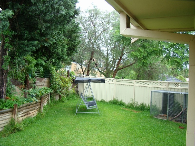 4 Carclew Place, Glen Alpine NSW 2560