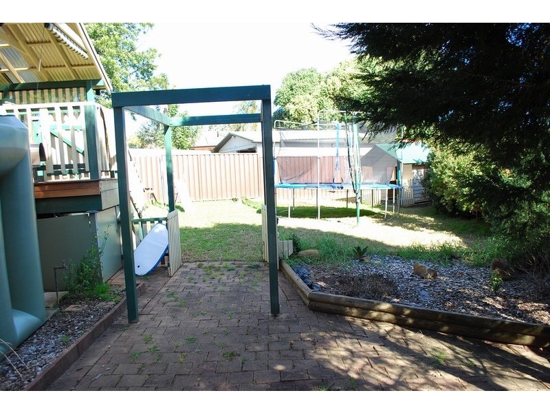 8 Fairlight Place, Woodbine NSW 2560