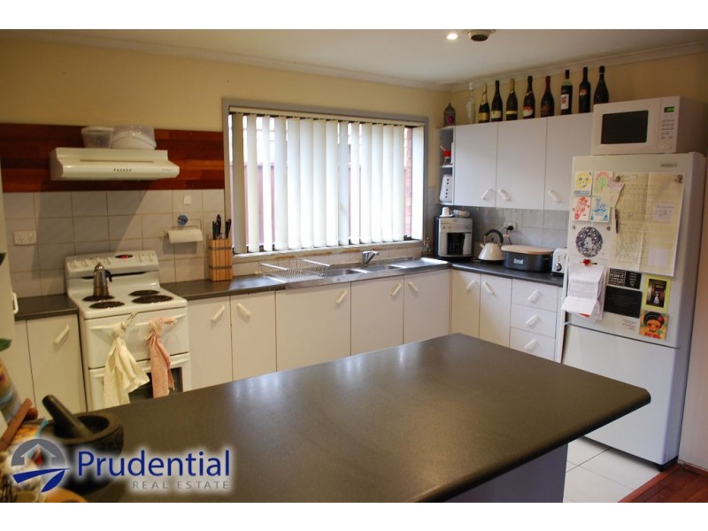 35 Minchinbury Terrace, Eschol Park NSW 2558