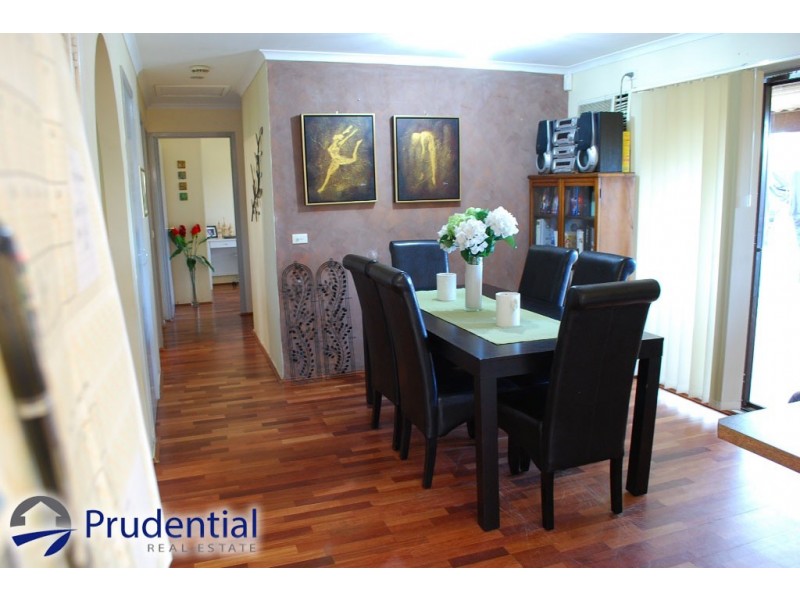 35 Minchinbury Terrace, Eschol Park NSW 2558