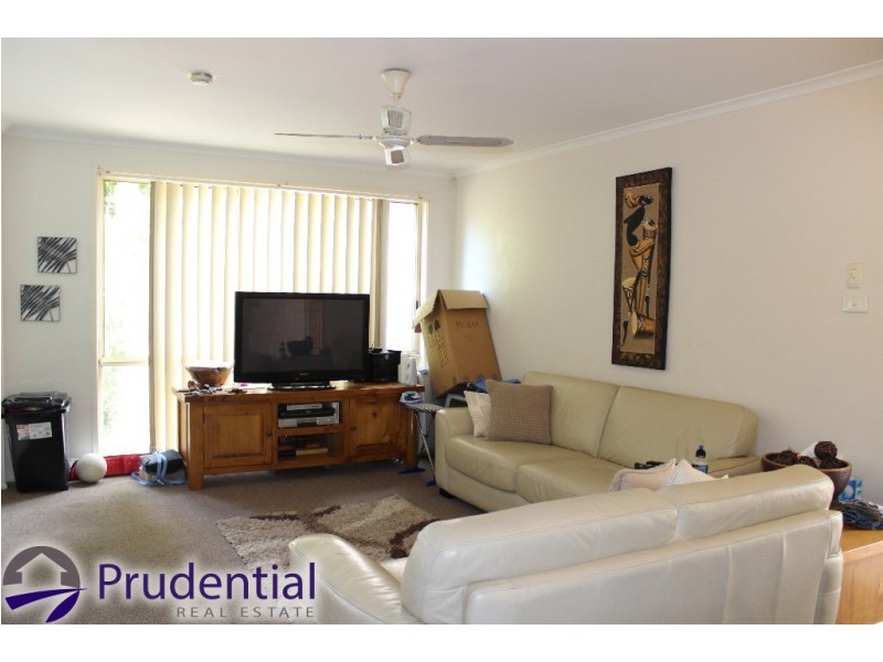 44 Ironside Drive, St Helens Park NSW 2560