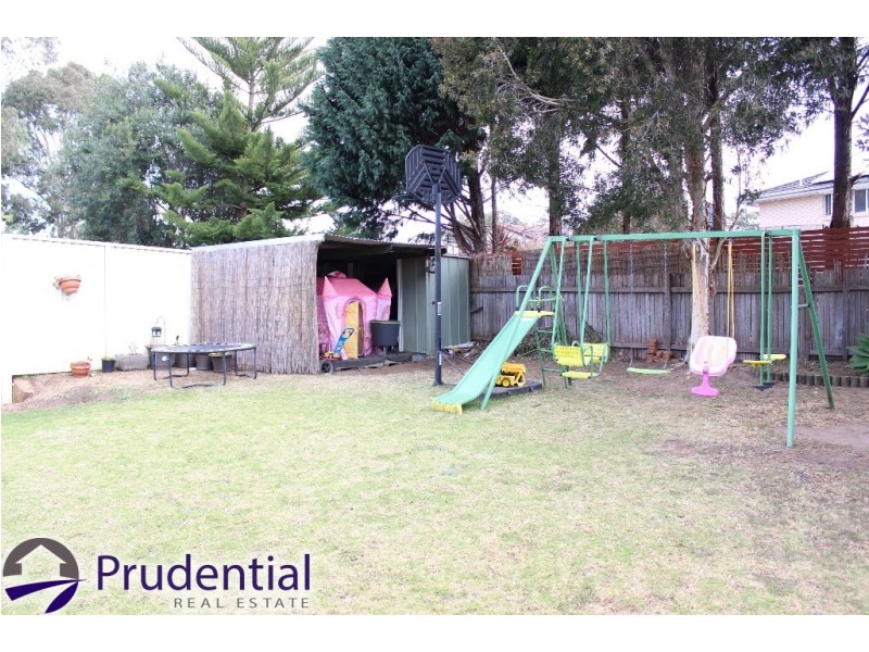 44 Ironside Drive, St Helens Park NSW 2560