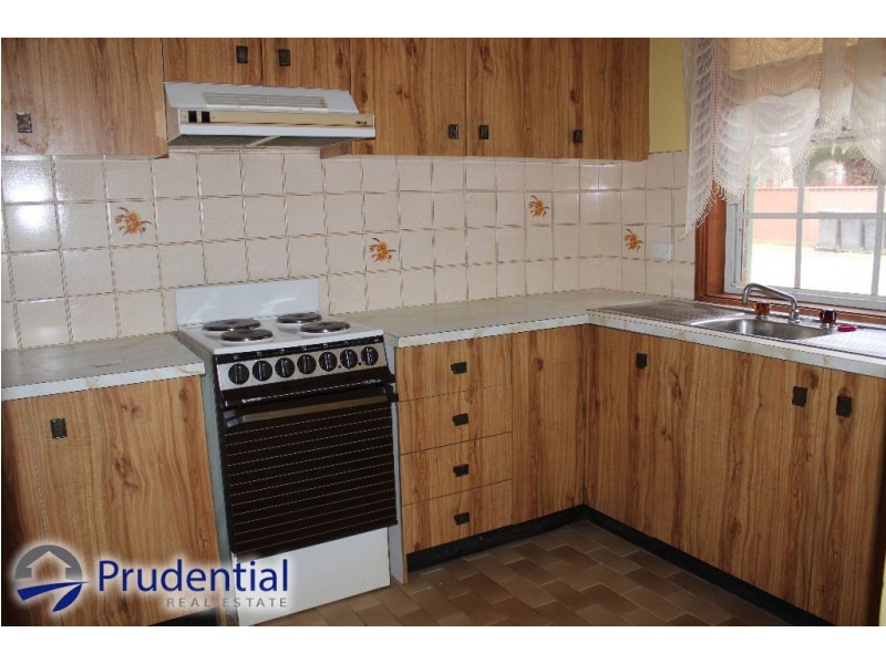 2/14 Harold Street, Macquarie Fields NSW 2564