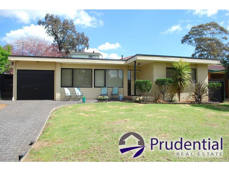 12 Evergreen Avenue, Bradbury NSW 2560