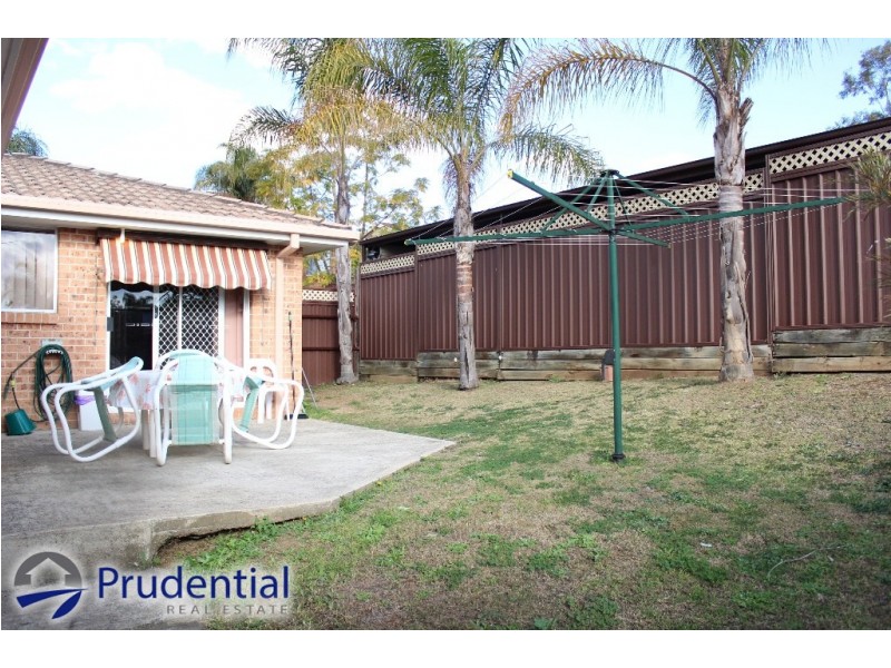 2/34 Westmoreland Road, Minto NSW 2566