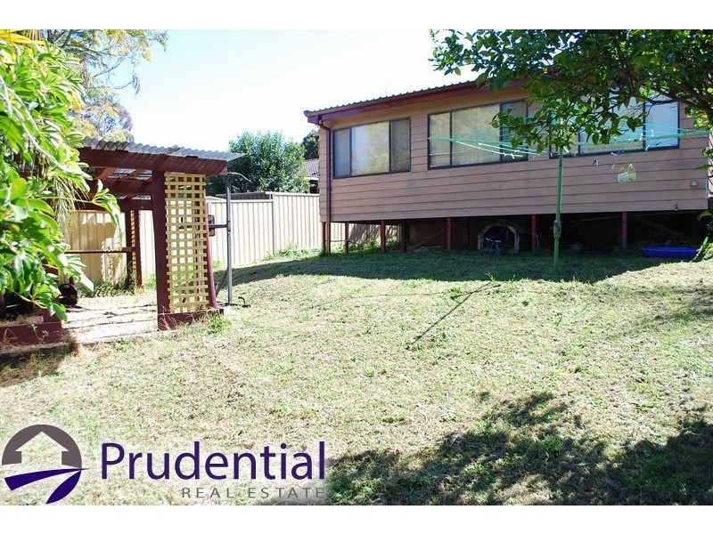 68 Fluorite Place, Eagle Vale NSW 2558