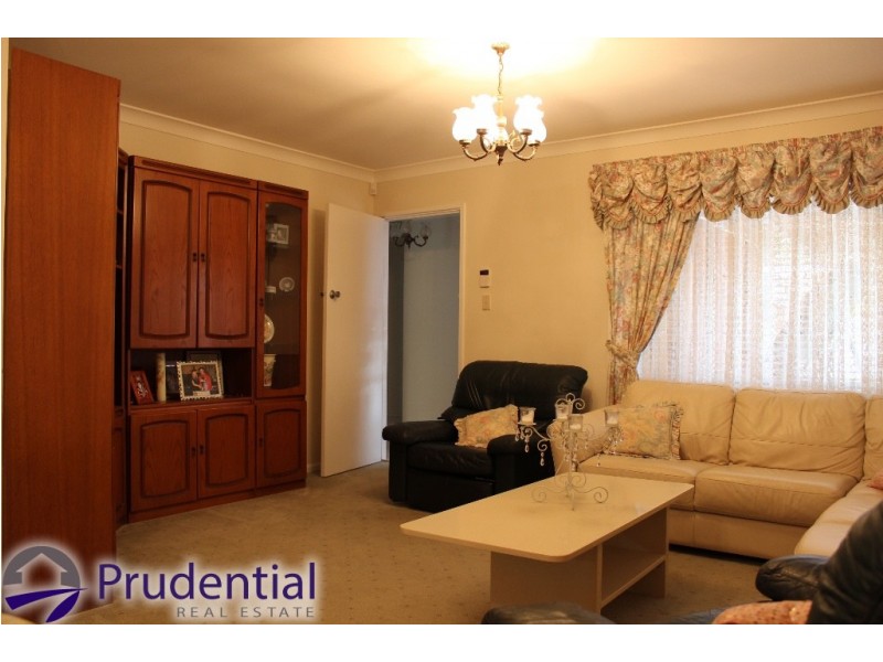 24 Megalong Cres, Campbelltown NSW 2560