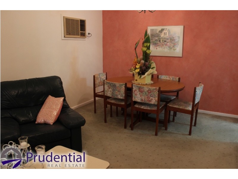 24 Megalong Cres, Campbelltown NSW 2560