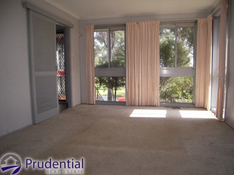 34 Normandy Tce, Leumeah NSW 2560