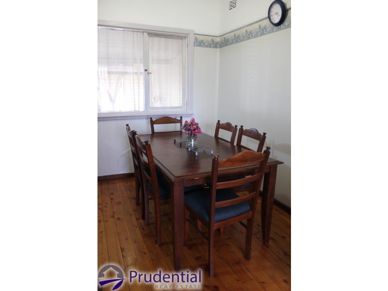 7 Cuthel Place, Campbelltown NSW 2560