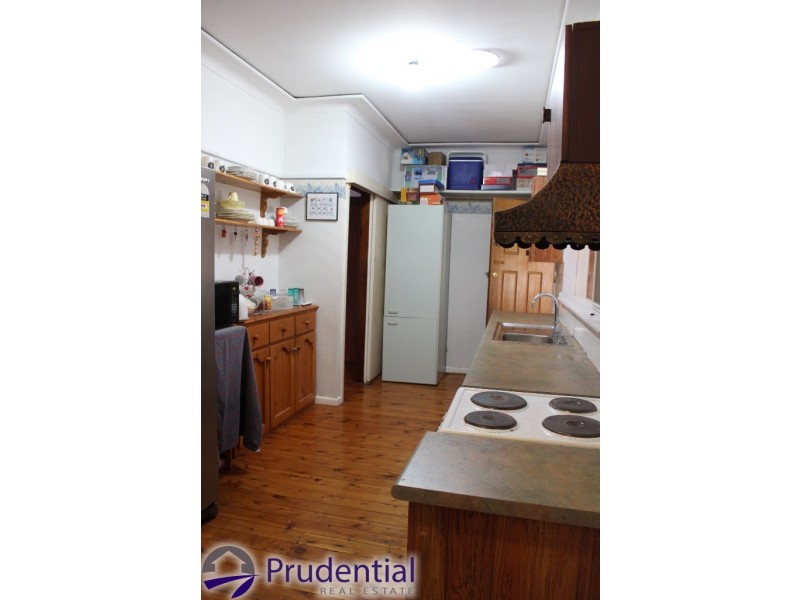 7 Cuthel Place, Campbelltown NSW 2560