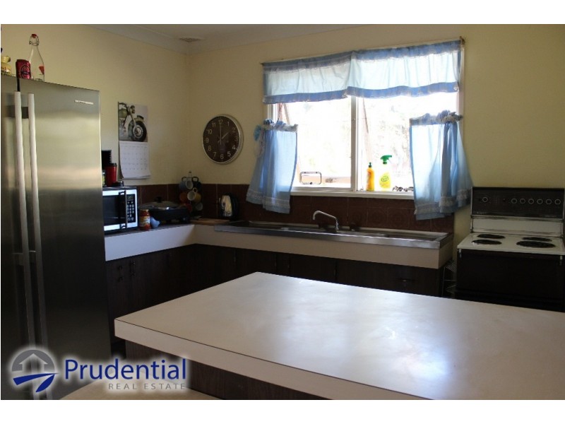 395 Denham Court Road, Leppington NSW 2179