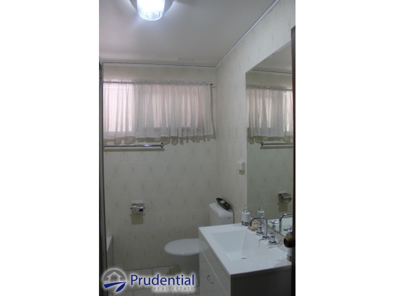 1 Nulgarra Place, Bradbury NSW 2560