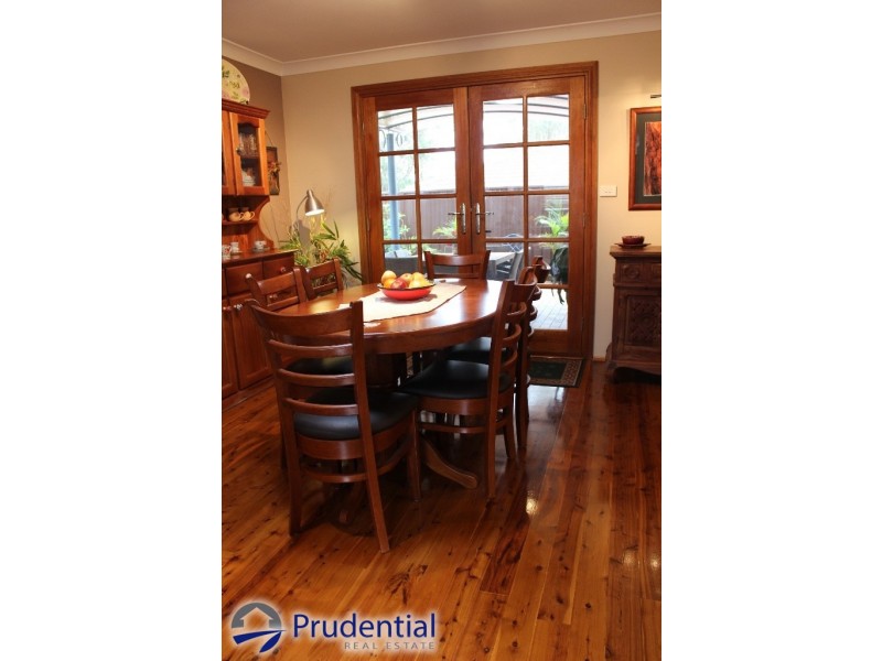 45 Gadshill Place, Rosemeadow NSW 2560