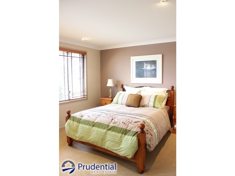 45 Gadshill Place, Rosemeadow NSW 2560