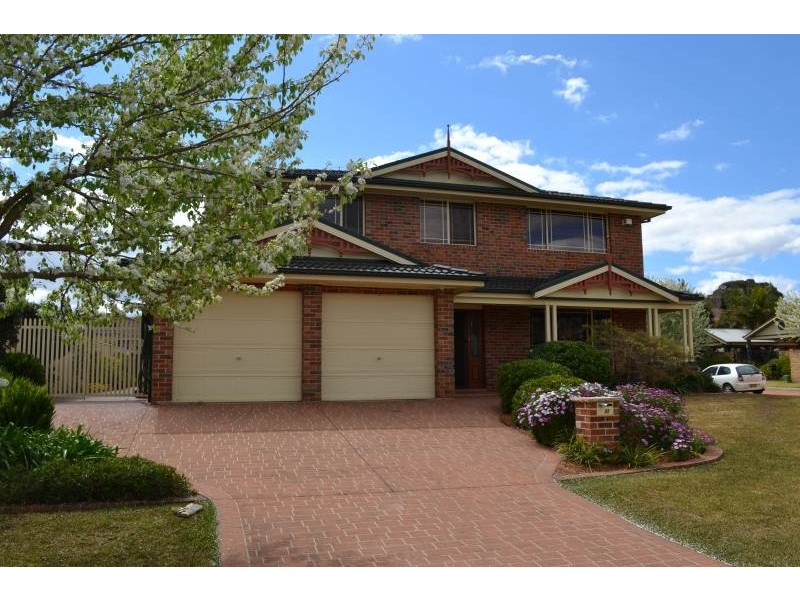 43 Lakeland Cct, Harrington Park NSW 2567