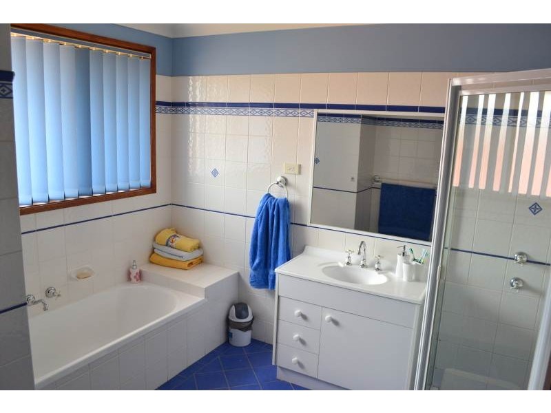 43 Lakeland Cct, Harrington Park NSW 2567