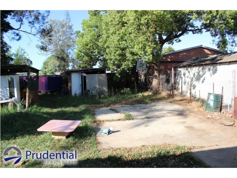 2 Cobham Street, Ingleburn NSW 2565