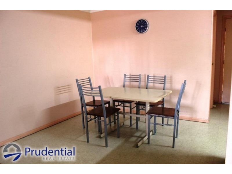 13/5 Wickfield Circuit, Ambarvale NSW 2560