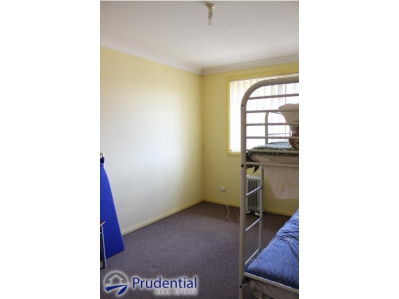 13/5 Wickfield Circuit, Ambarvale NSW 2560