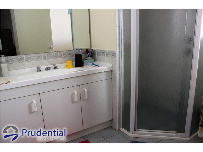 33 The Kraal Drive, Blair Athol NSW 2560