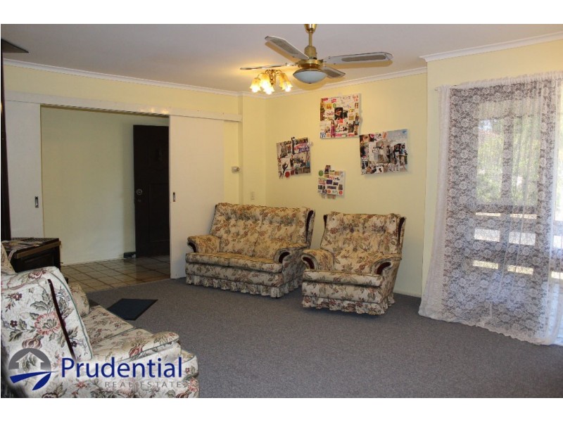 264 The Parkway, Bradbury NSW 2560