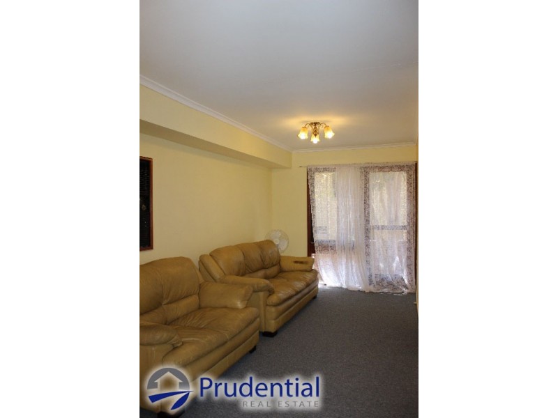 264 The Parkway, Bradbury NSW 2560