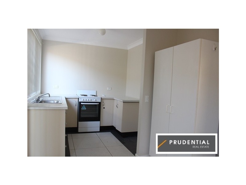 40b Glendower Street, Rosemeadow NSW 2560