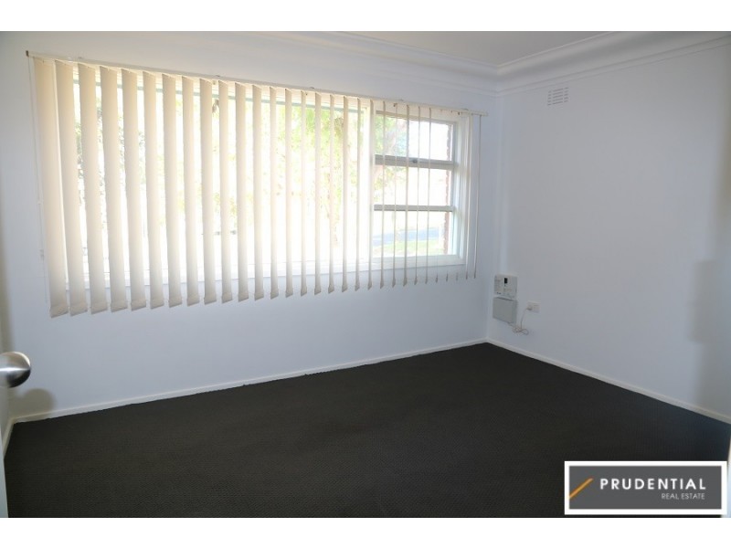 11 Barcoo Avenue, Leumeah NSW 2560