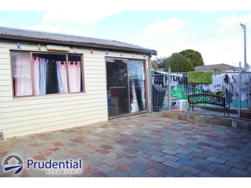 13 Scriven Street, Leumeah NSW 2560